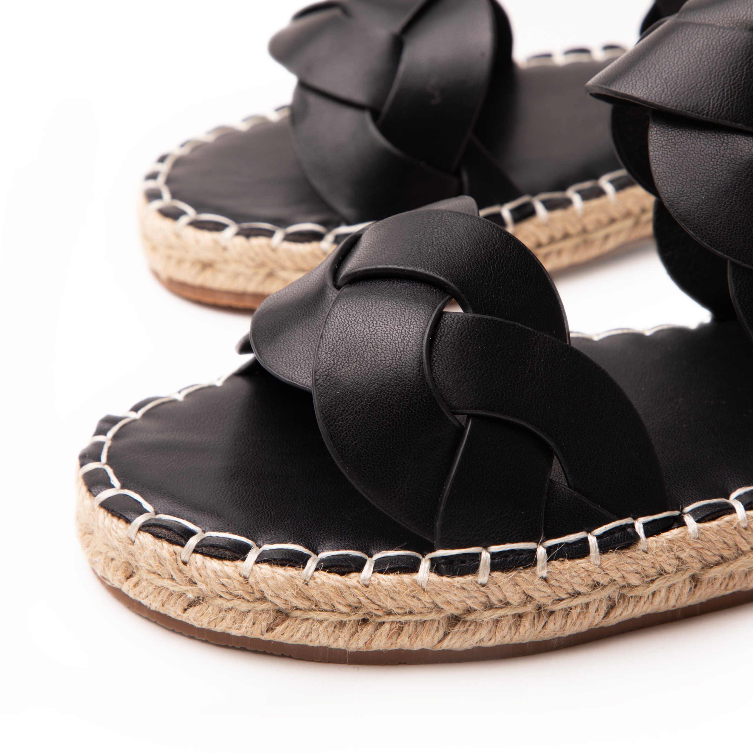 RAID Aries Flat Sandals in Black - Image 5